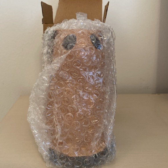 Oga’s Cantina Star Wars Porg Mug - Picture 6 of 9